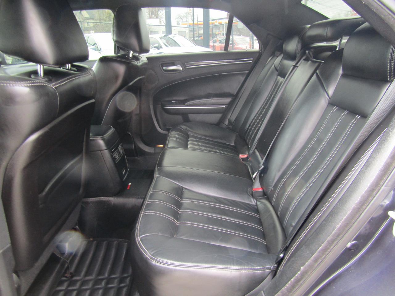 2017 Chrysler 300 S, AWD, Camera, Leather, Paddle Shifts, *Certified* Photo