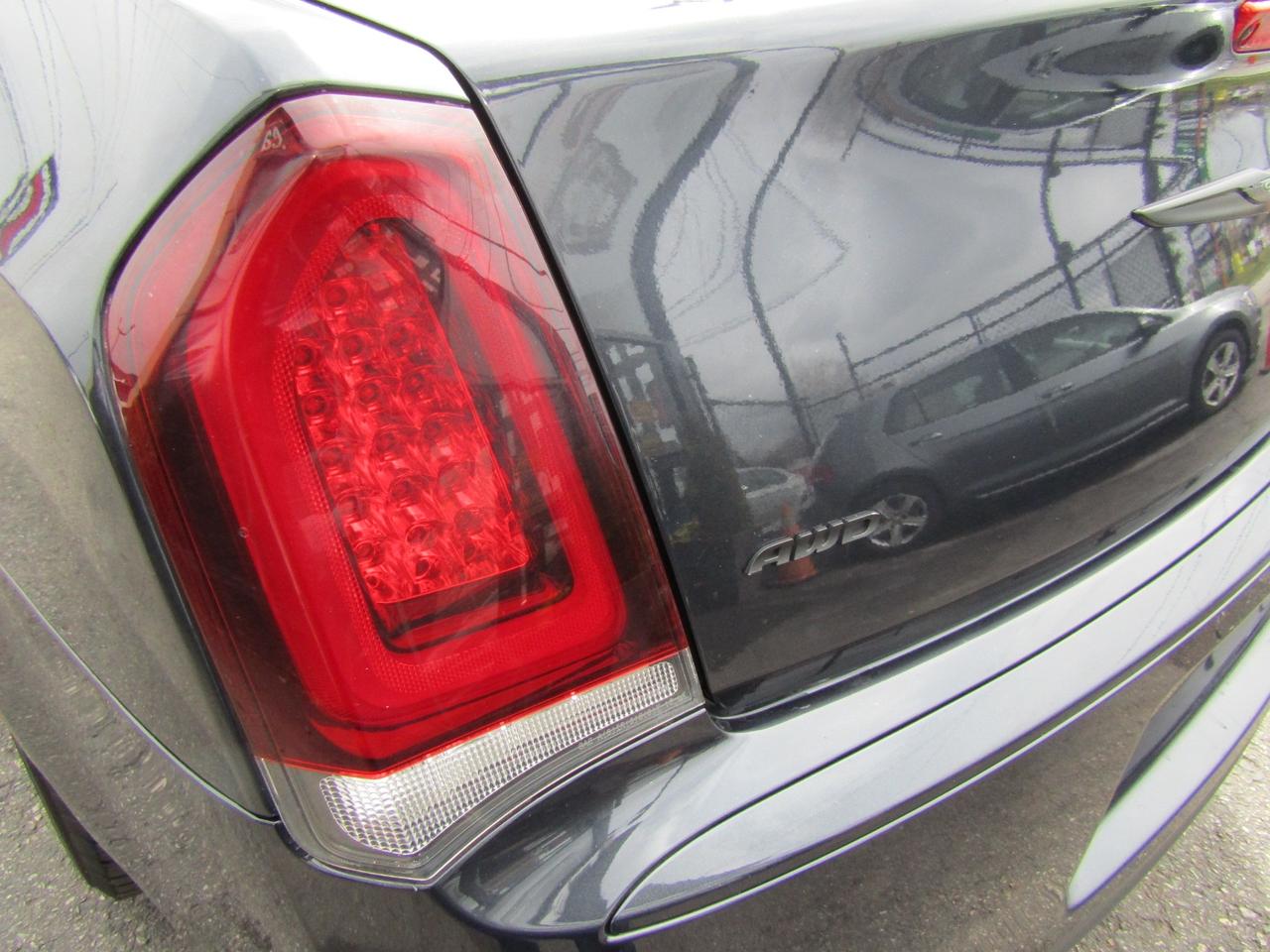 2017 Chrysler 300 S, AWD, Camera, Leather, Paddle Shifts, *Certified* Photo