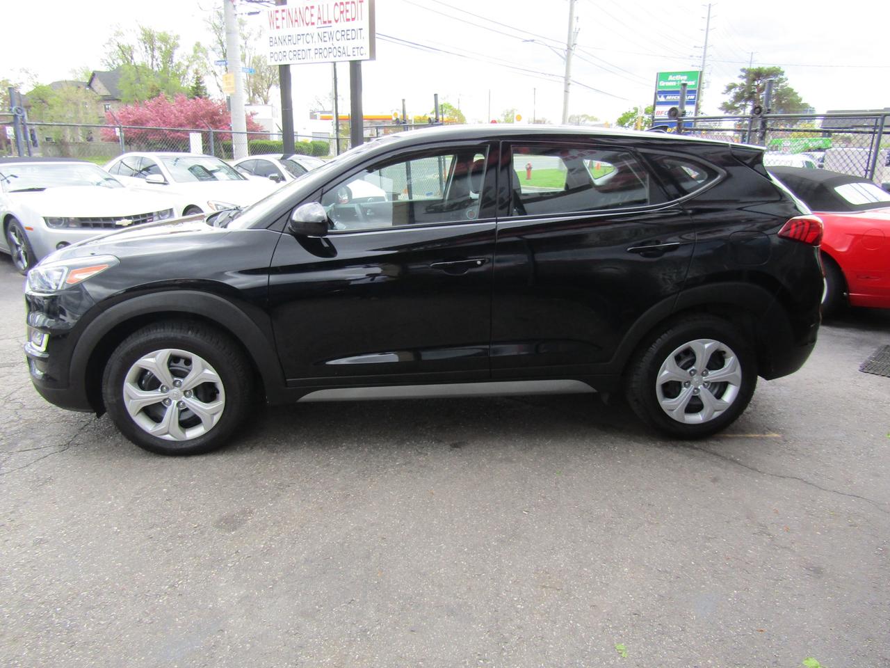 2019 Hyundai Tucson SE, Awd, Camera, Lane Assist, Alloy, *Certified* Photo
