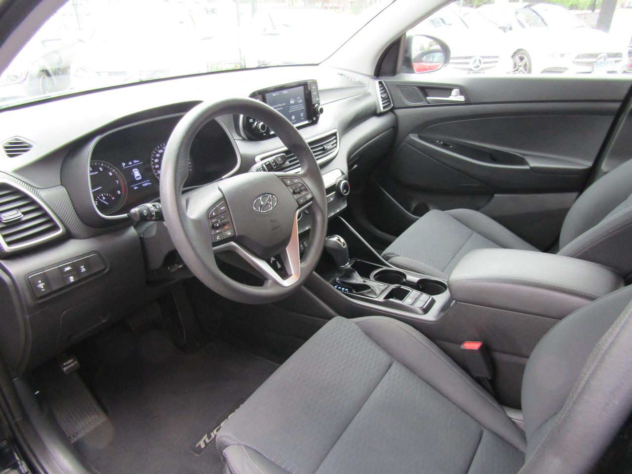 2019 Hyundai Tucson SE, Awd, Camera, Lane Assist, Alloy, *Certified* Photo