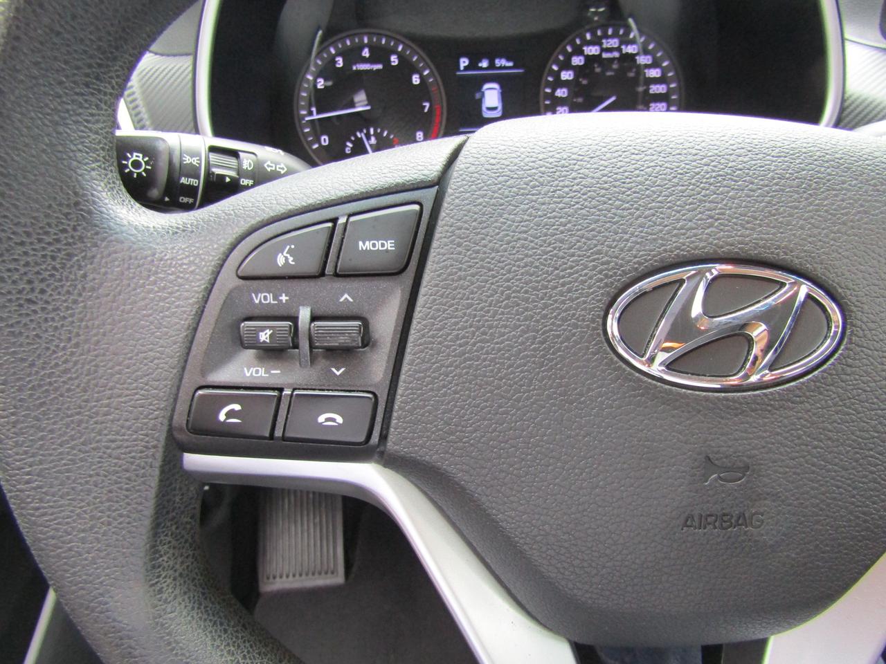 2019 Hyundai Tucson SE, Awd, Camera, Lane Assist, Alloy, *Certified* Photo
