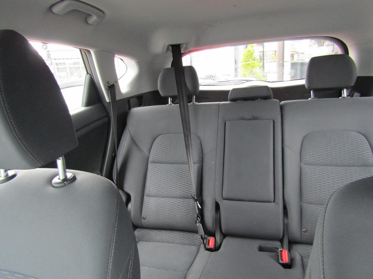 2019 Hyundai Tucson SE, Awd, Camera, Lane Assist, Alloy, *Certified* Photo