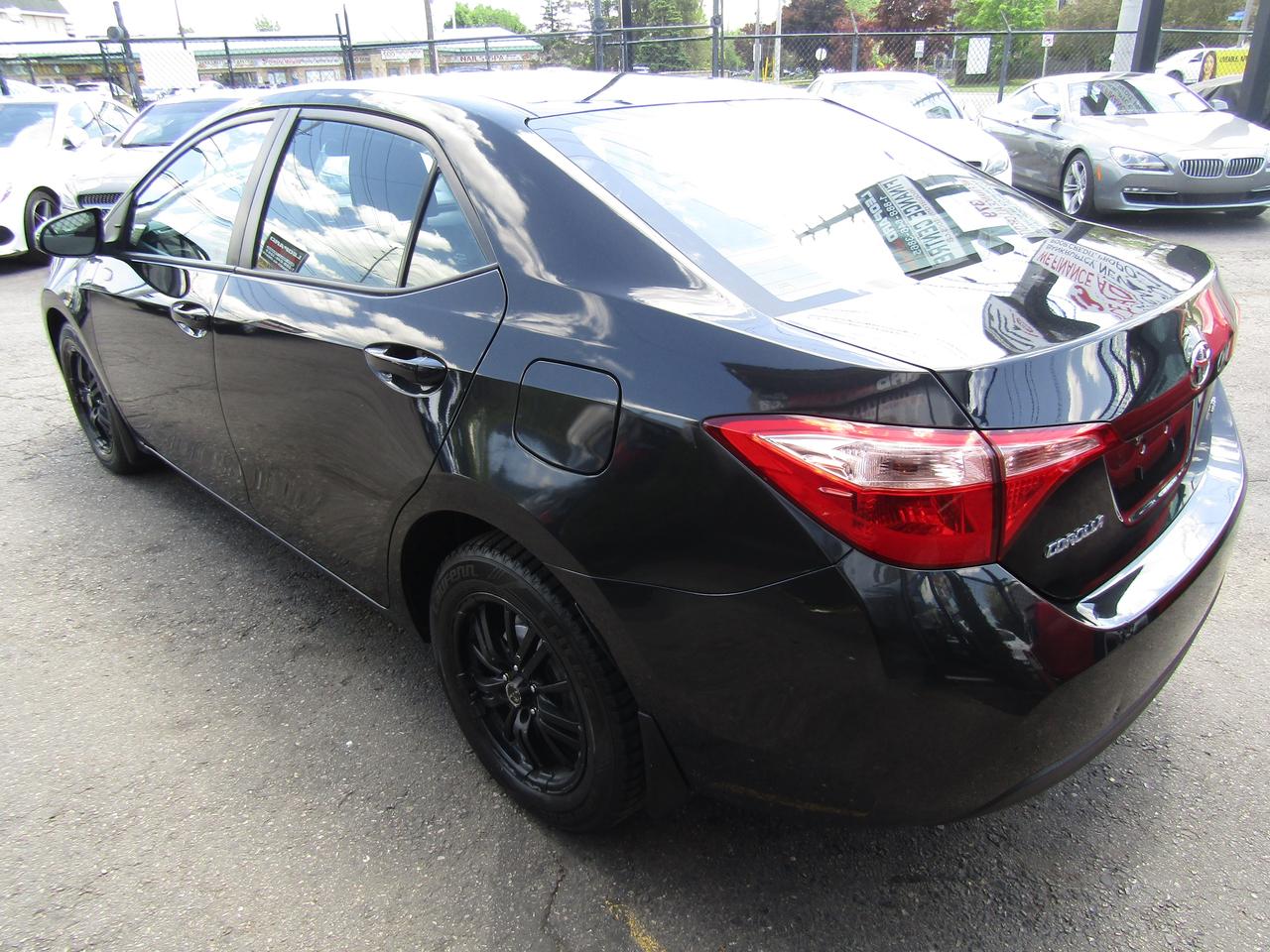 2019 Toyota Corolla LE, Camera, Lane Assist, Adaptive Cruise Ctrl, *One Owner*Certified* Photo4