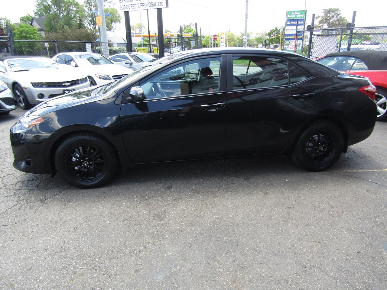 2019 Toyota Corolla LE, Camera, Lane Assist, Adaptive Cruise Ctrl, *One Owner*Certified* Photo3