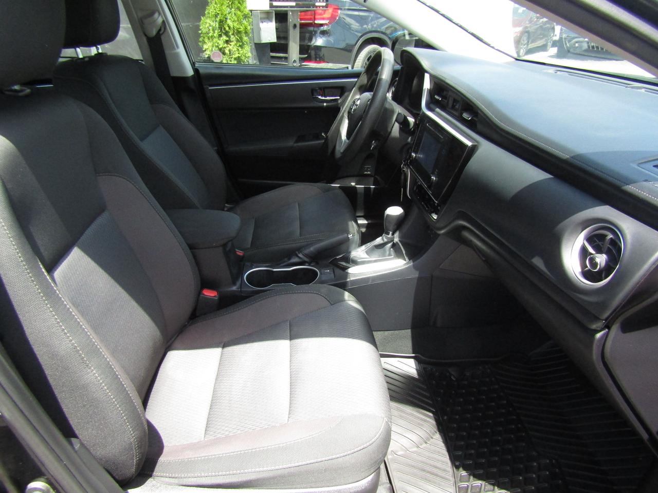 2019 Toyota Corolla LE, Camera, Lane Assist, Adaptive Cruise Ctrl, *One Owner*Certified* Photo