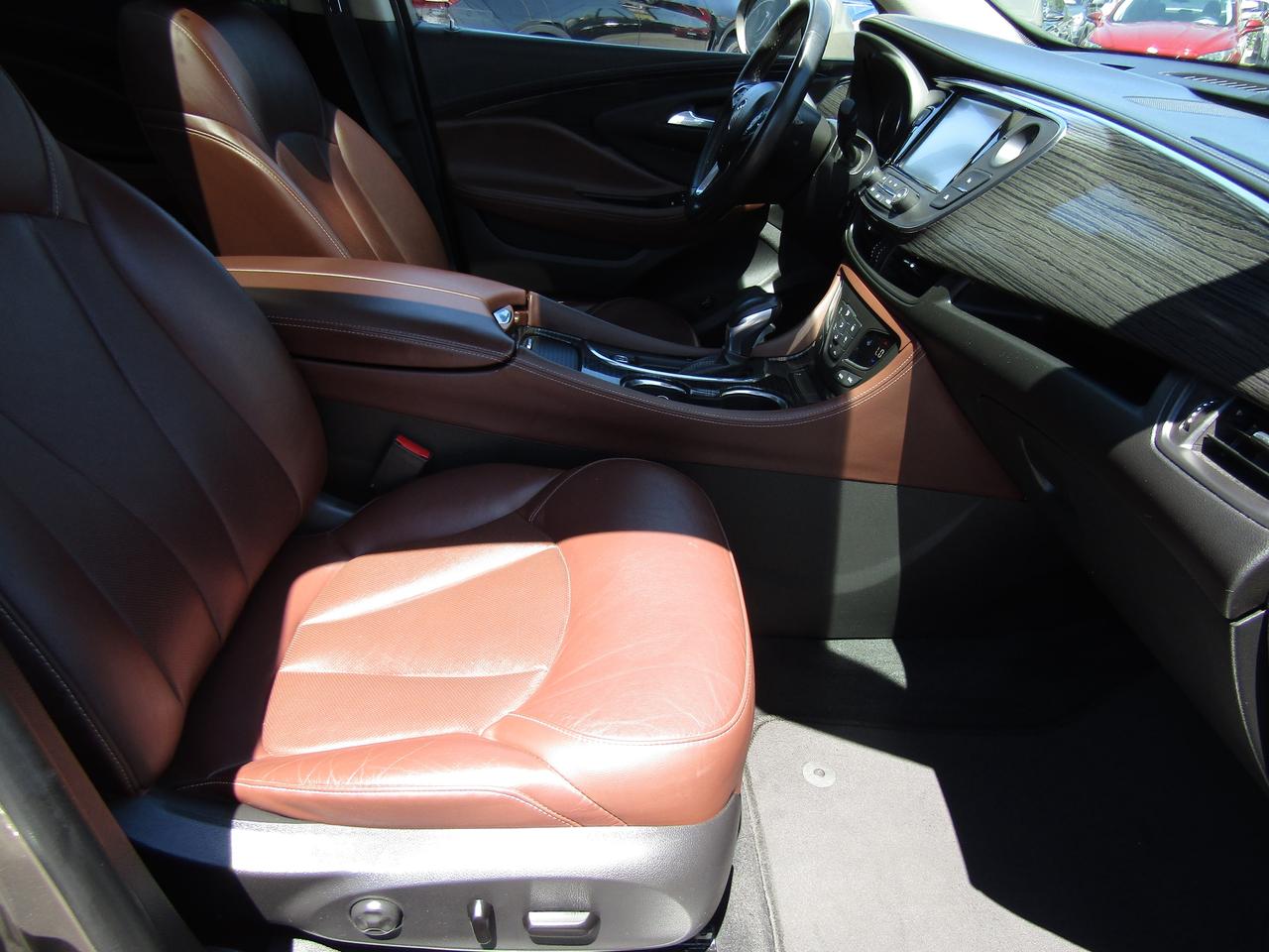2017 Buick Envision Premium, AWD, Navi, Leather, Camera, Pano, Memory, *Certified* Photo
