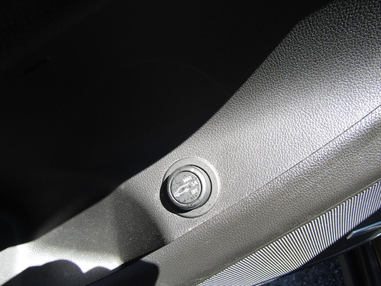 2017 Buick Envision Premium, AWD, Navi, Leather, Camera, Pano, Memory, *Certified* Photo