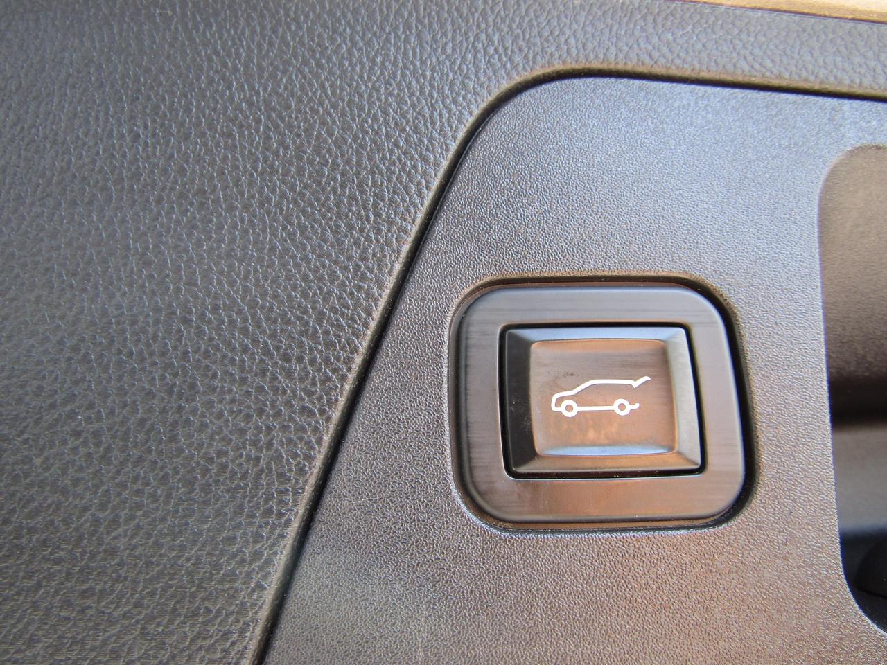 2017 Buick Envision Premium, AWD, Navi, Leather, Camera, Pano, Memory, *Certified* Photo