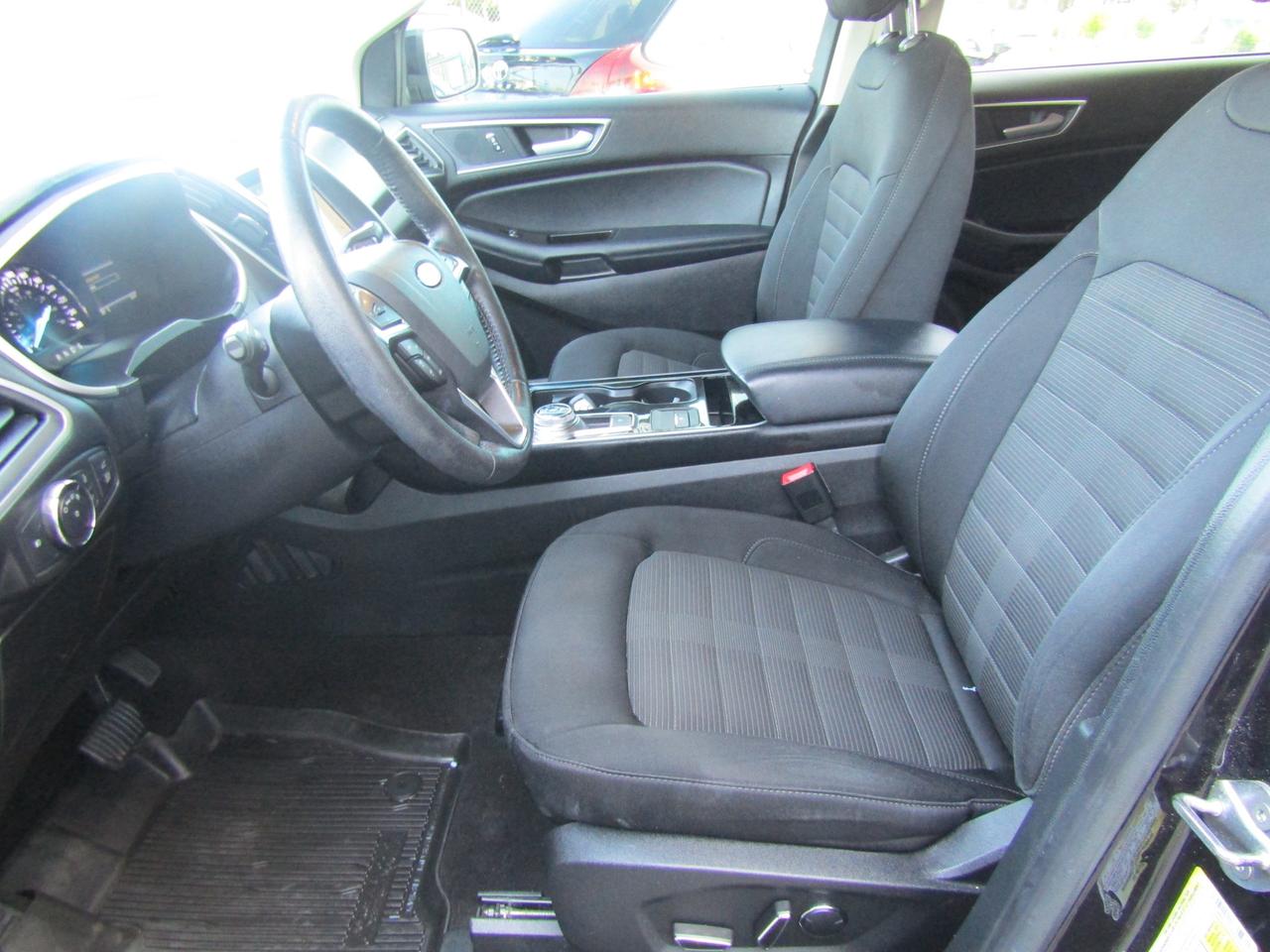 2019 Ford Edge SEL, Camera, Bluetooth, Alloy, *No Accident*Certified* Photo