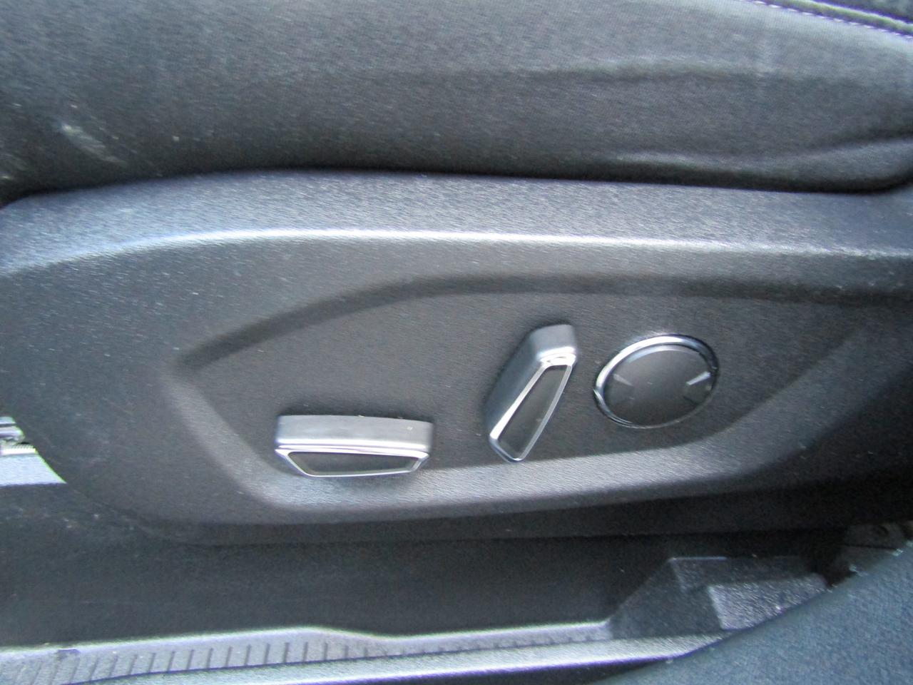 2019 Ford Edge SEL, Camera, Bluetooth, Alloy, *No Accident*Certified* Photo