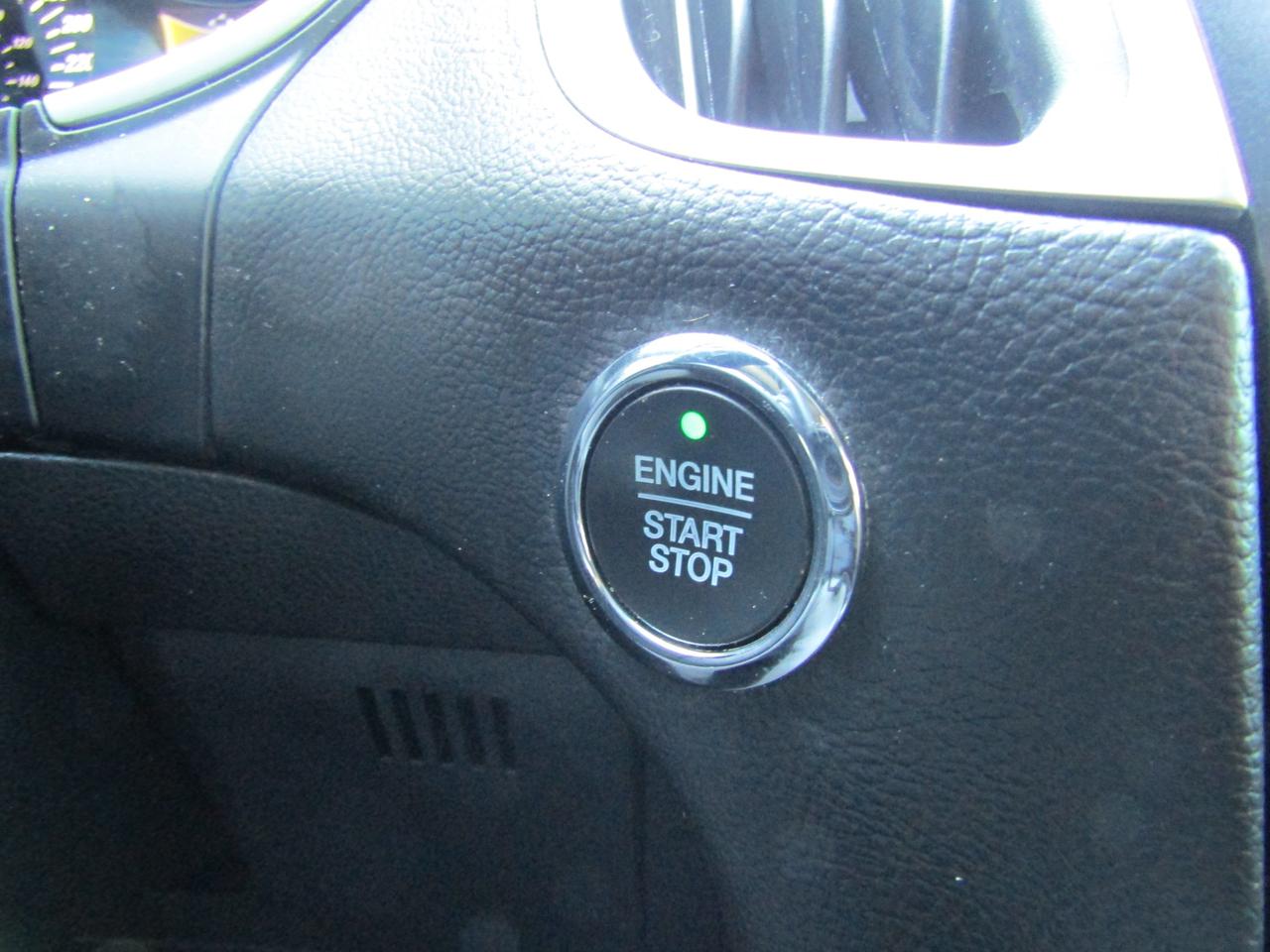 2019 Ford Edge SEL, Camera, Bluetooth, Alloy, *No Accident*Certified* Photo