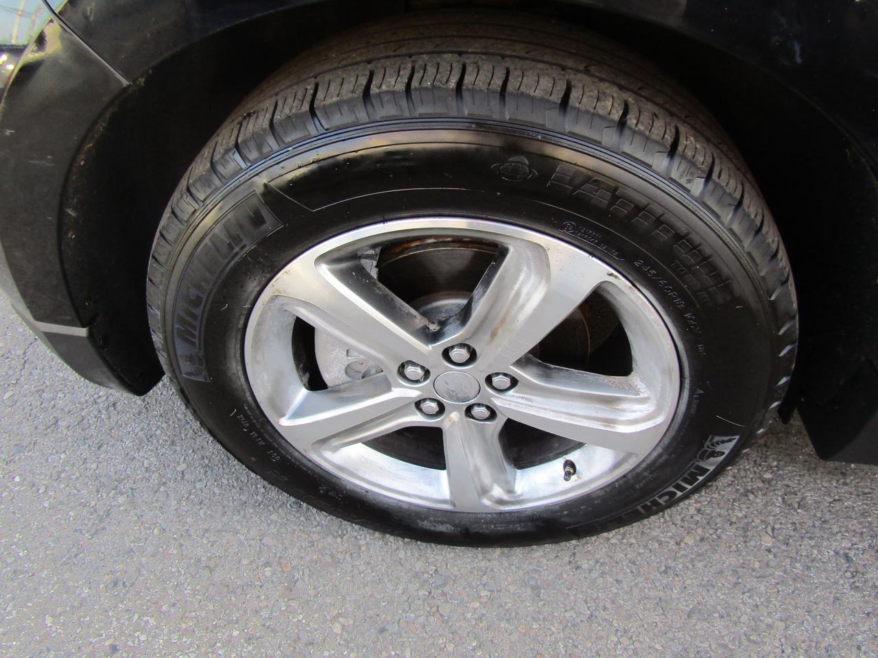 2019 Ford Edge SEL, Camera, Bluetooth, Alloy, *No Accident*Certified* Photo