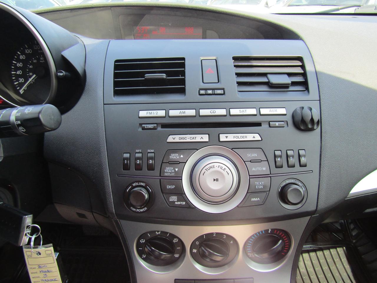 2010 Mazda MAZDA3 GS, Sunroof, Bluetooth, Cruise Ctrl, Alloy, *Certified* Photo