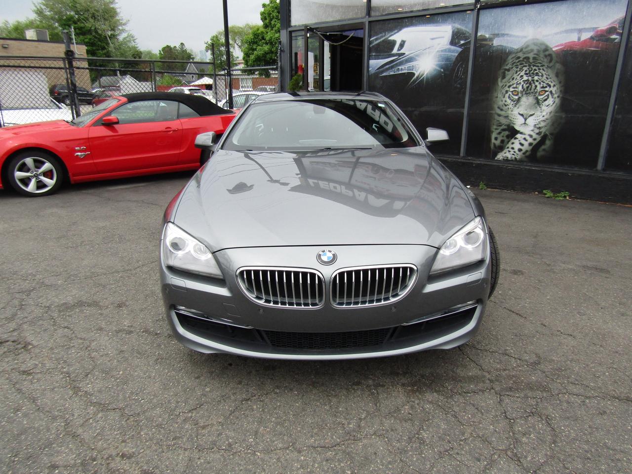 2012 BMW 6 Series 650i, AWD, Navi, Camera, Leather, Sunroof, LOW KM, *Certified* Photo1