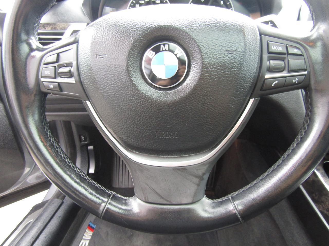 2012 BMW 6 Series 650i, AWD, Navi, Camera, Leather, Sunroof, LOW KM, *Certified* Photo