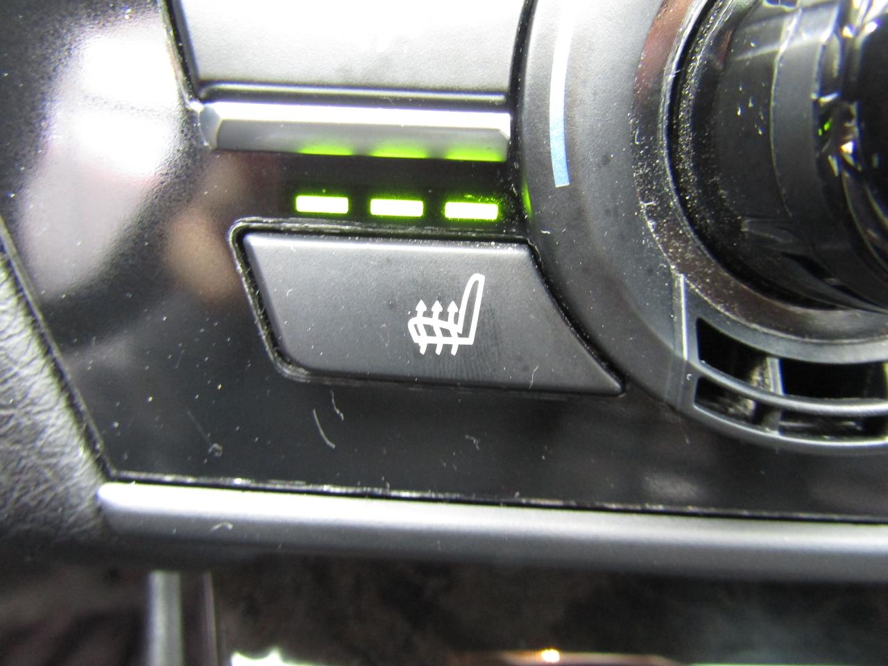 2012 BMW 6-Series 650i, AWD, Navi, Camera, Leather, Sunroof, LOW KM, *Certified* Photo