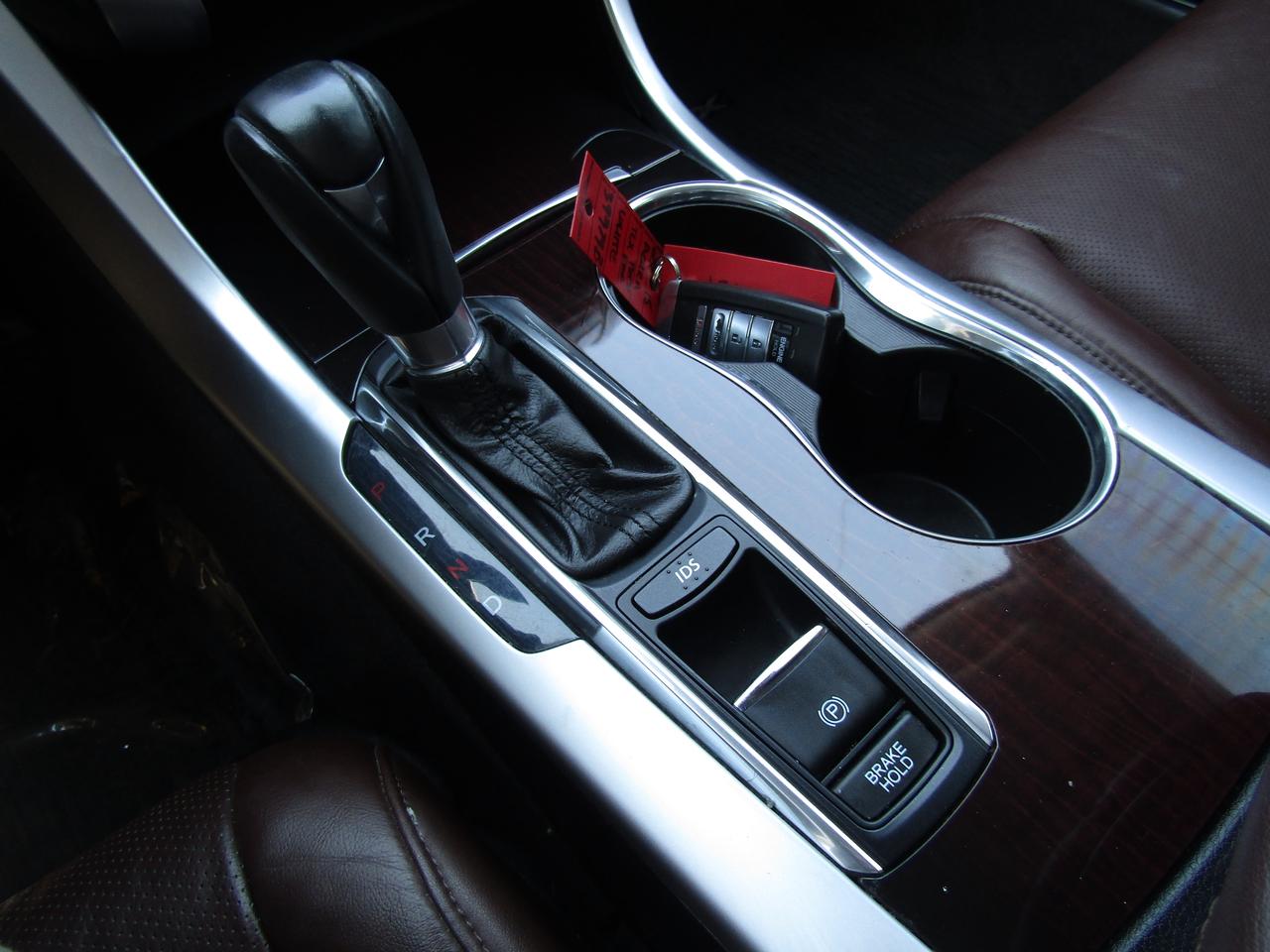 2015 Acura TLX Tech Pkg, Navi, Sunroof, Blind Spot, Leather, Camera, *Certified* Photo