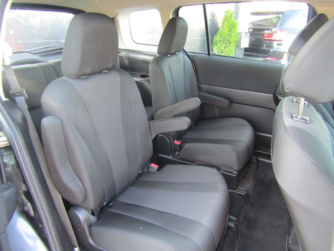 2013 Mazda MAZDA5 GX,6 Pass, Bluetooth, Cruise Ctrl, Alloy, *One Owner*Certified* Photo