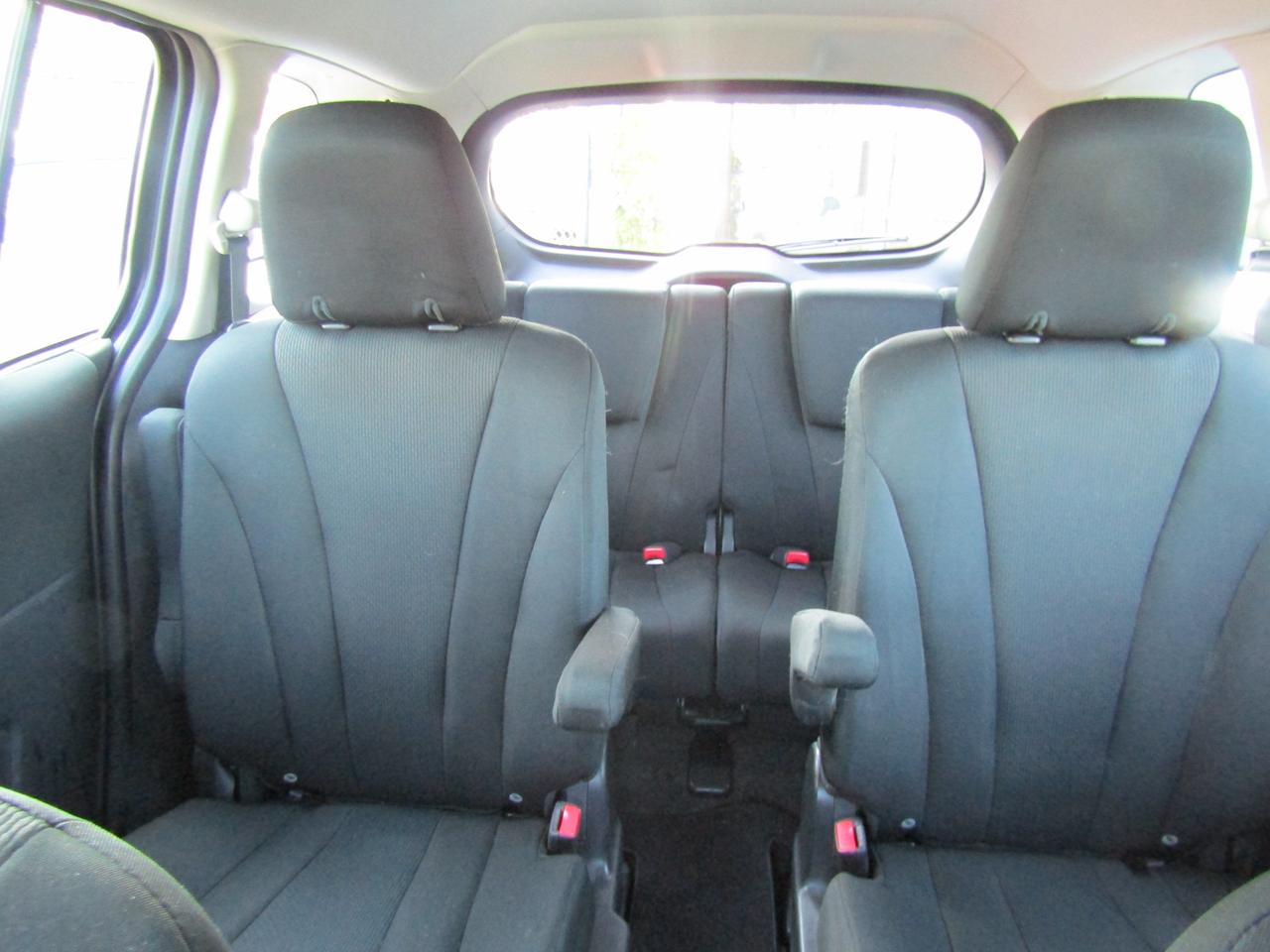 2013 Mazda MAZDA5 GX,6 Pass, Bluetooth, Cruise Ctrl, Alloy, *One Owner*Certified* Photo