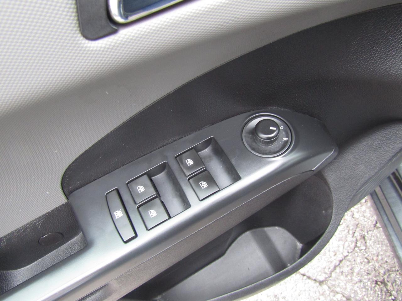 2016 Chevrolet Sonic LT, Camera, Automatic trans, Bluetooth, Cruise Ctrl, *Certified* Photo