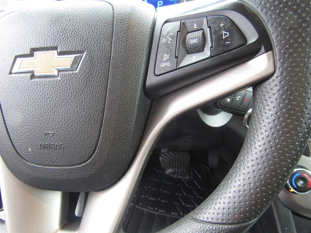 2016 Chevrolet Sonic LT, Camera, Automatic trans, Bluetooth, Cruise Ctrl, *Certified* Photo