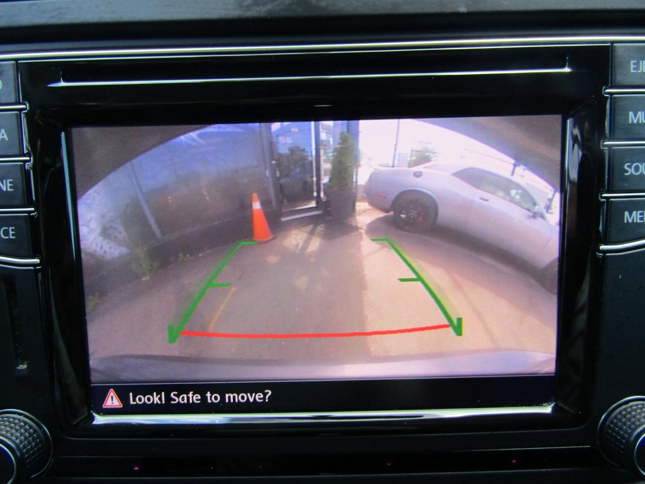 2017 Volkswagen Jetta Trendline, Camera, Auomtaic, Pwr Windows, *Certified* Photo