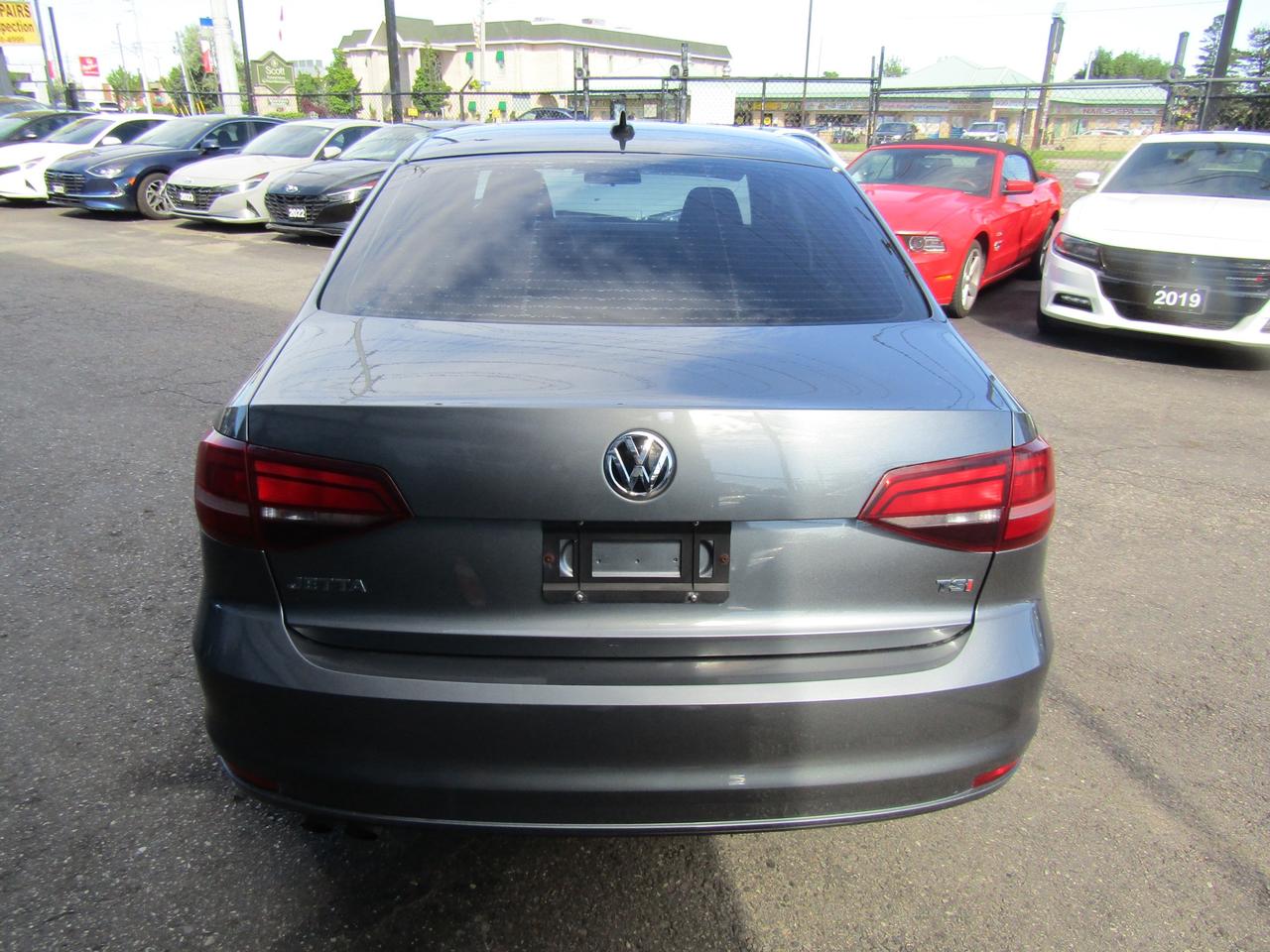 2017 Volkswagen Jetta Trendline, Camera, Auomtaic, Pwr Windows, *Certified* Photo