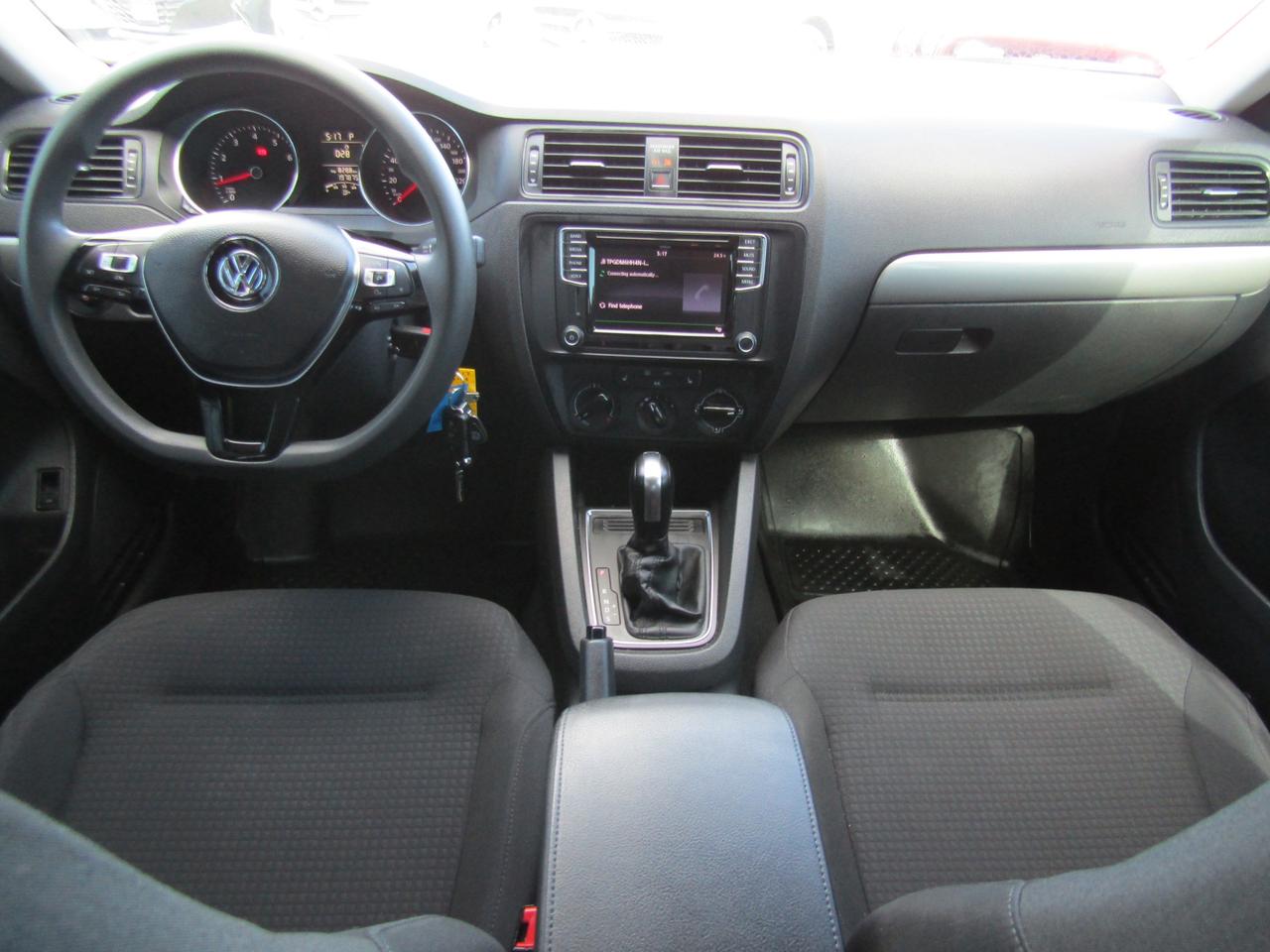 2017 Volkswagen Jetta Trendline, Camera, Auomtaic, Pwr Windows, *Certified* Photo