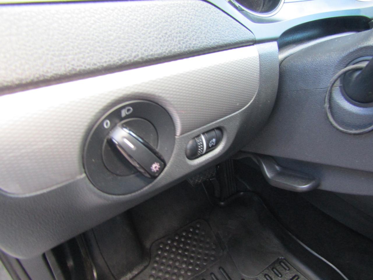 2017 Volkswagen Jetta Trendline, Camera, Auomtaic, Pwr Windows, *Certified* Photo