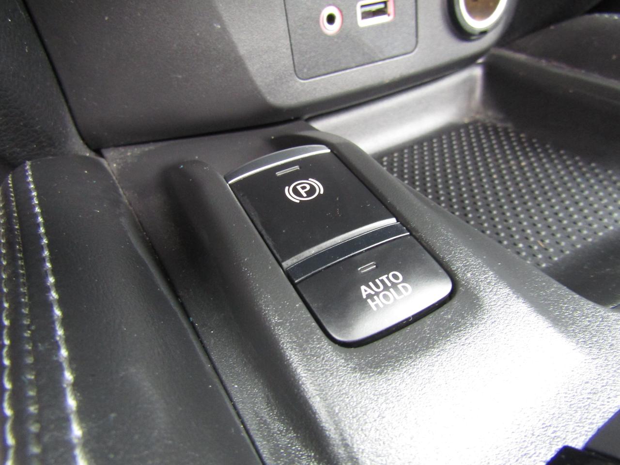 2018 Nissan Rogue SL, AWD, Navi, Pano, Leather, 360 Camera, *Certified* Photo