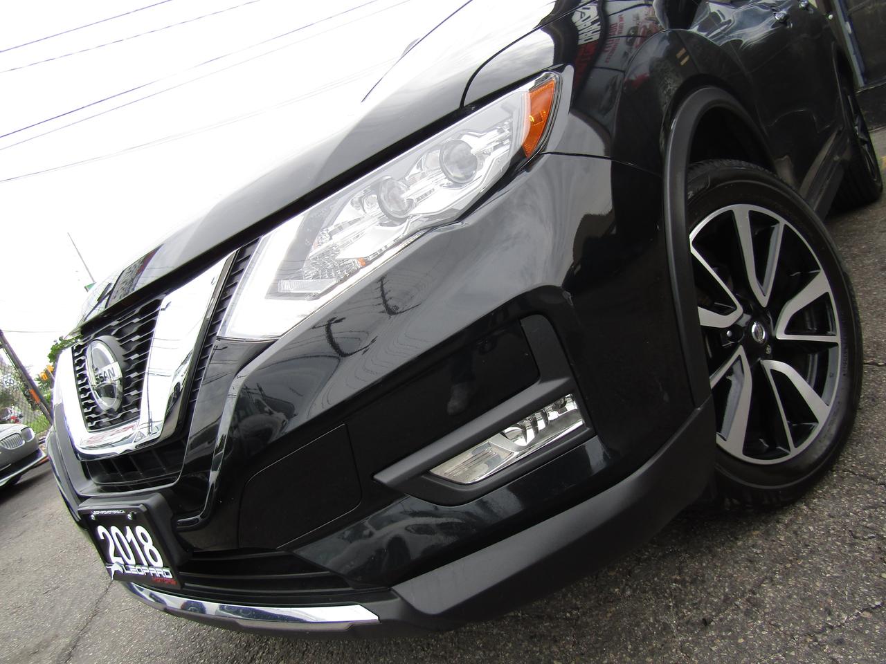 2018 Nissan Rogue SL, AWD, Navi, Pano, Leather, 360 Camera, *Certified* Photo