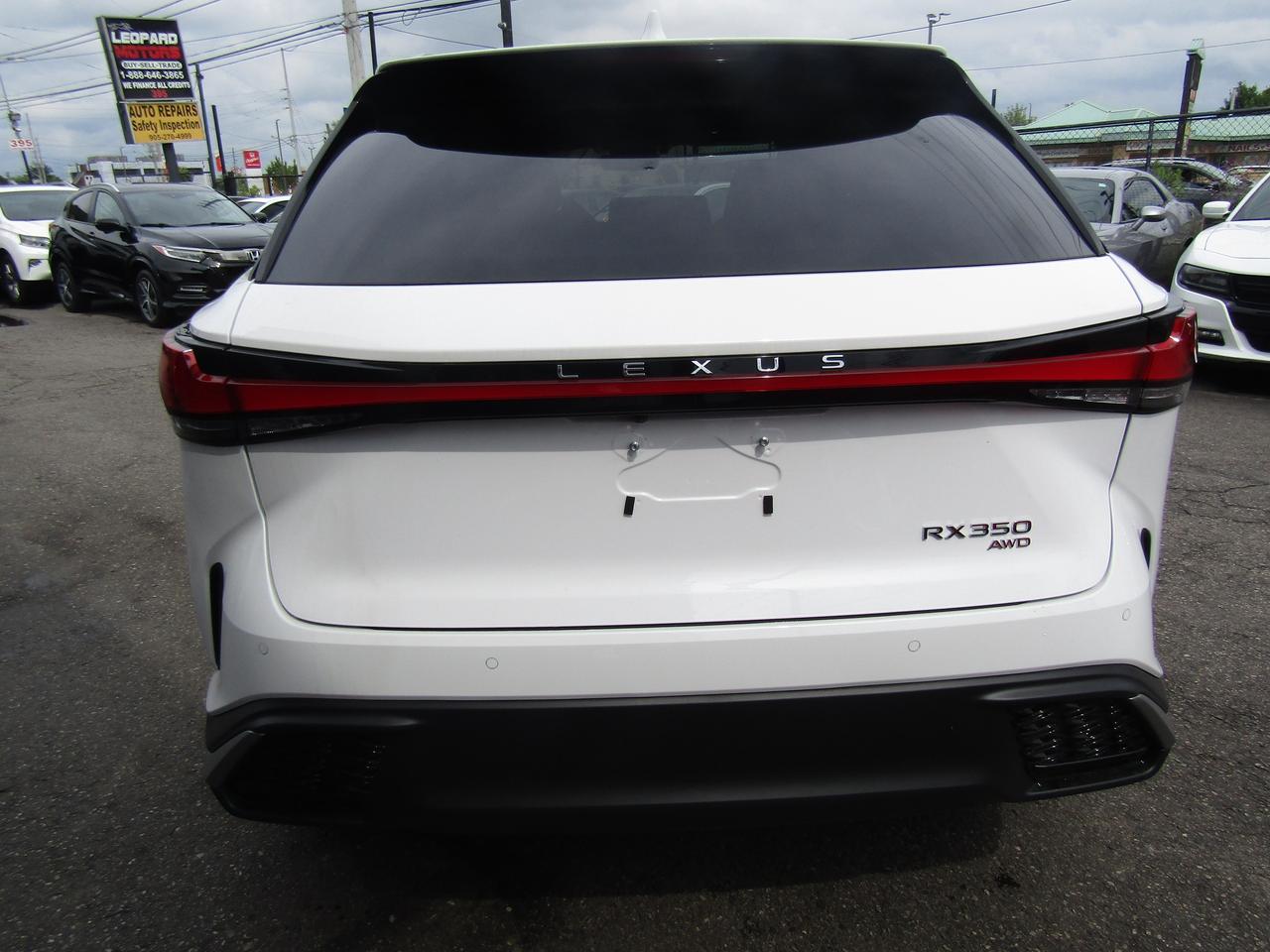 2024 Lexus RX 350 F-Sport, AWD, Navi, Blind Spot, Pano, 360 Camera, Memory, *Certified* Photo