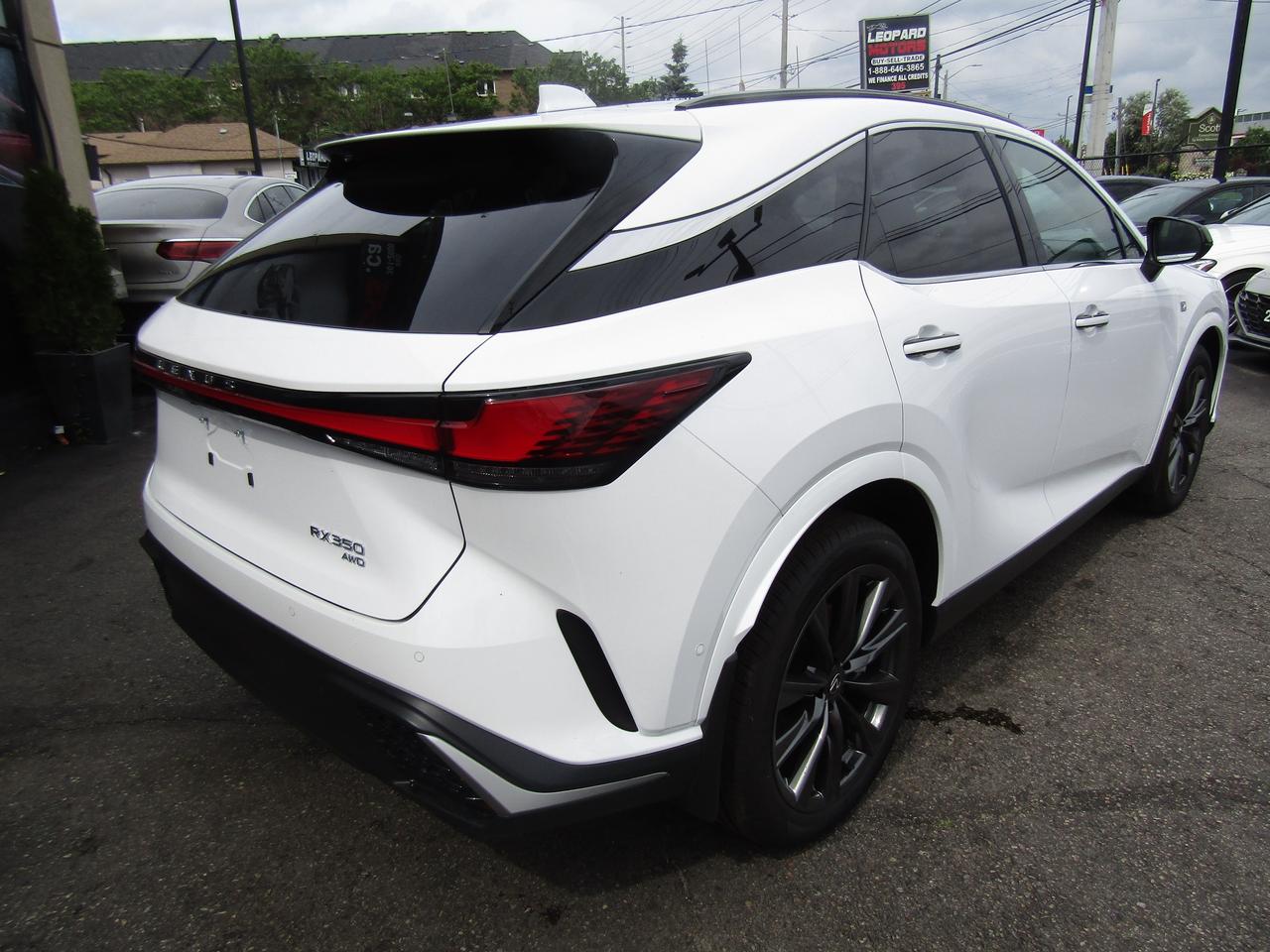 2024 Lexus RX 350 F-Sport, AWD, Navi, Blind Spot, Pano, 360 Camera, Memory, *Certified* Photo