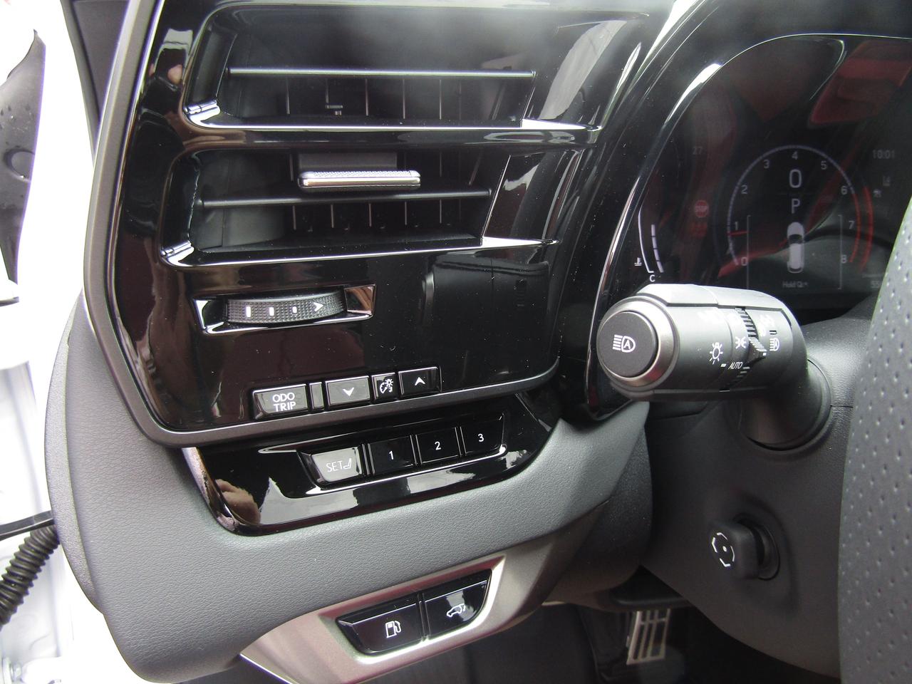 2024 Lexus RX 350 F-Sport, AWD, Navi, Blind Spot, Pano, 360 Camera, Memory, *Certified* Photo