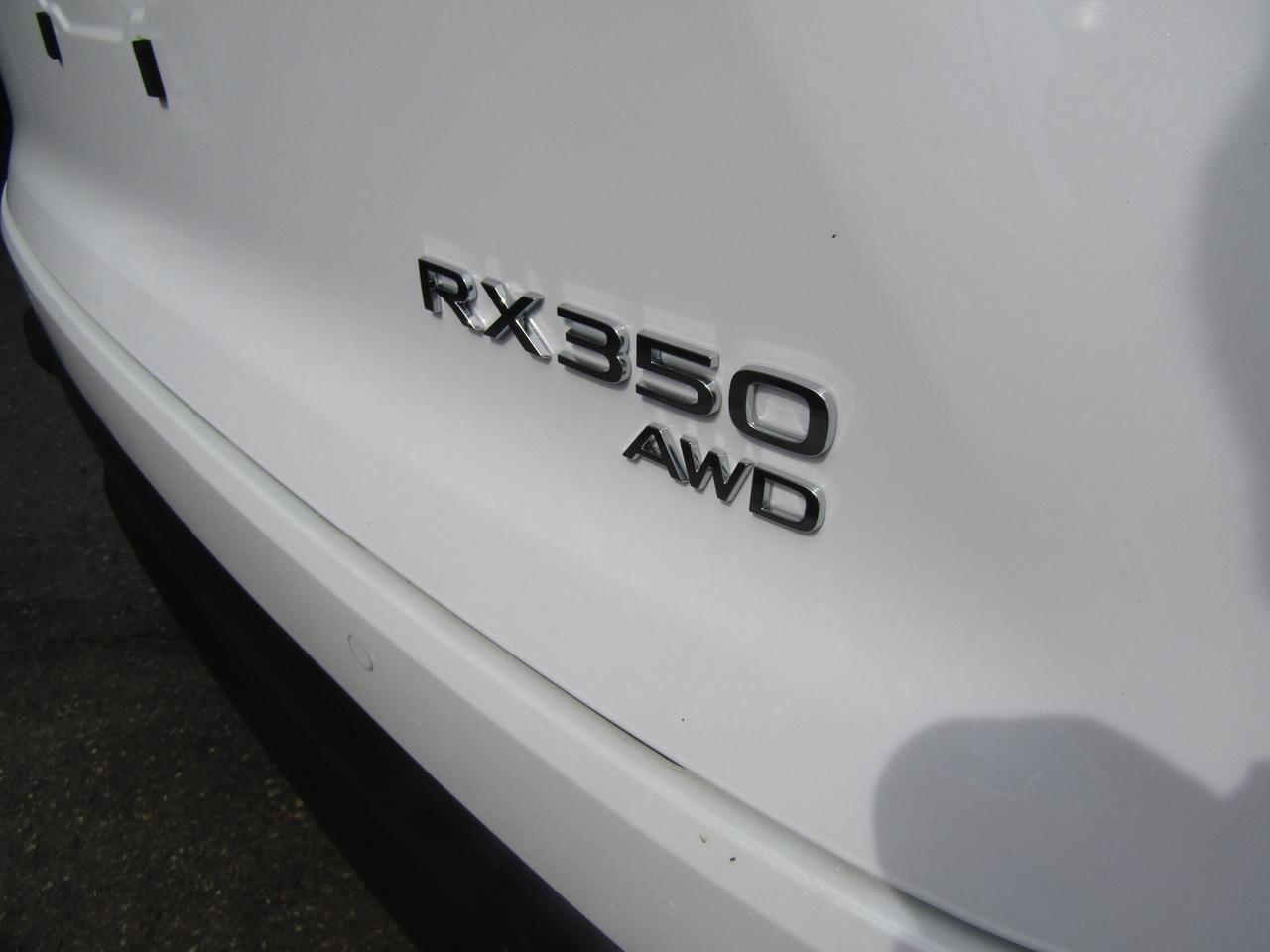 2024 Lexus RX 350 F-Sport, AWD, Navi, Blind Spot, Pano, 360 Camera, Memory, *Certified* Photo