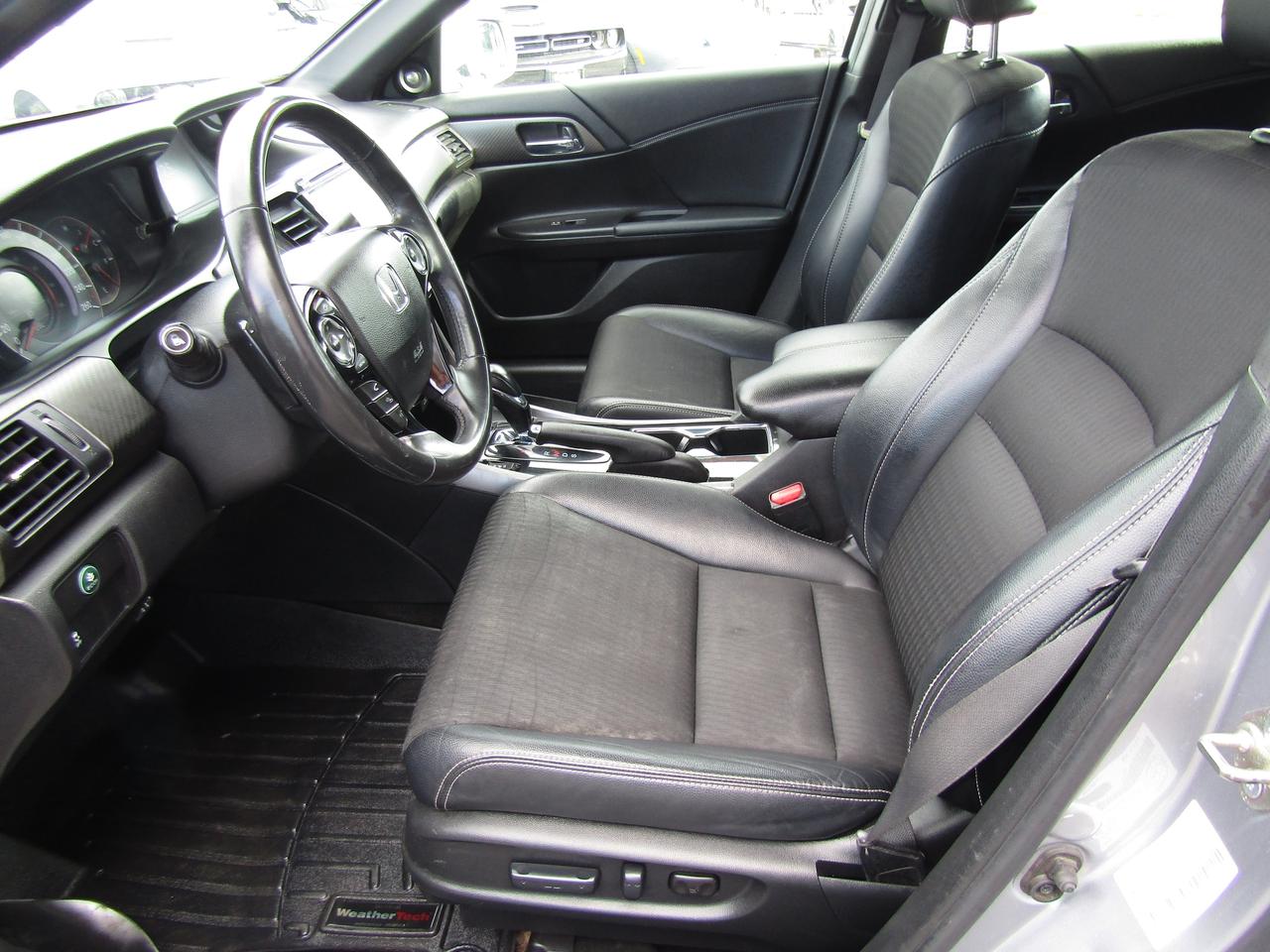 2016 Honda Accord Sport, Sunroof, Leather, 2Camera, Alloy, *Certified* Photo