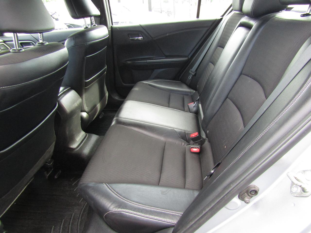 2016 Honda Accord Sport, Sunroof, Leather, 2Camera, Alloy, *Certified* Photo