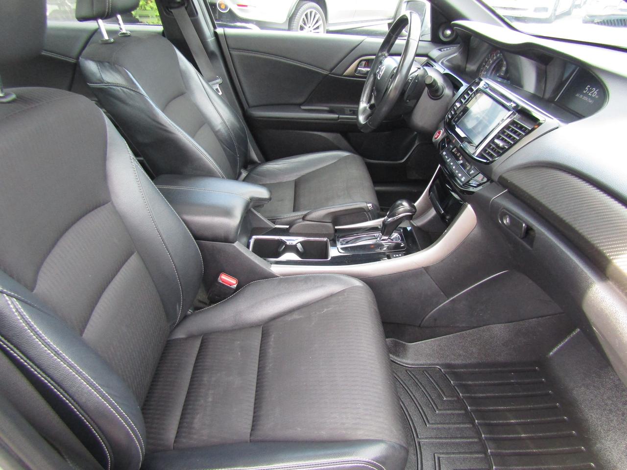 2016 Honda Accord Sport, Sunroof, Leather, 2Camera, Alloy, *Certified* Photo