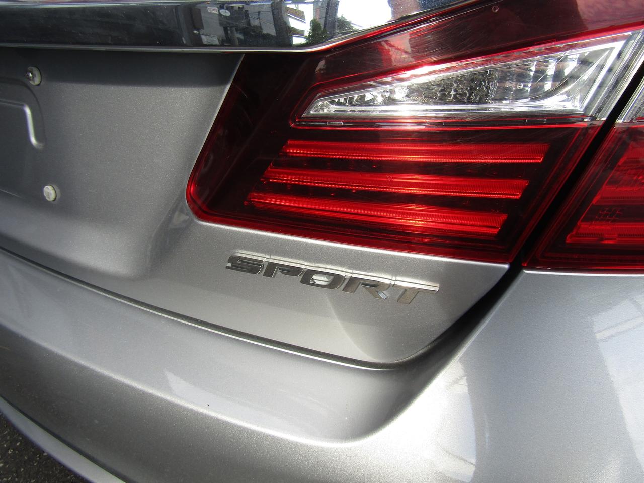 2016 Honda Accord Sport, Sunroof, Leather, 2Camera, Alloy, *Certified* Photo