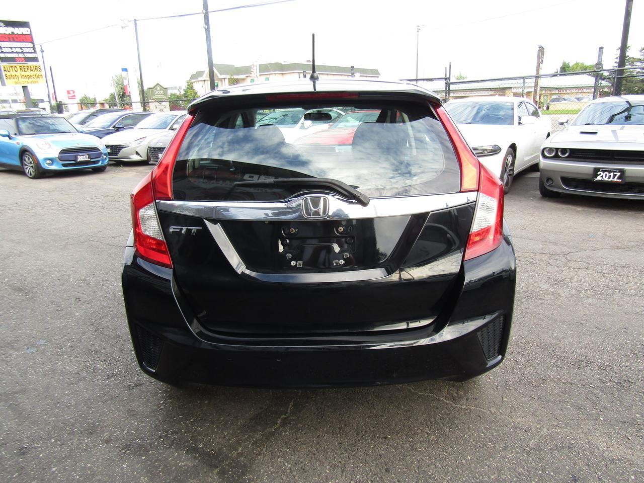 2015 Honda Fit EX, Sunroof, 2Camera, Heated Seats, *Certified* Photo