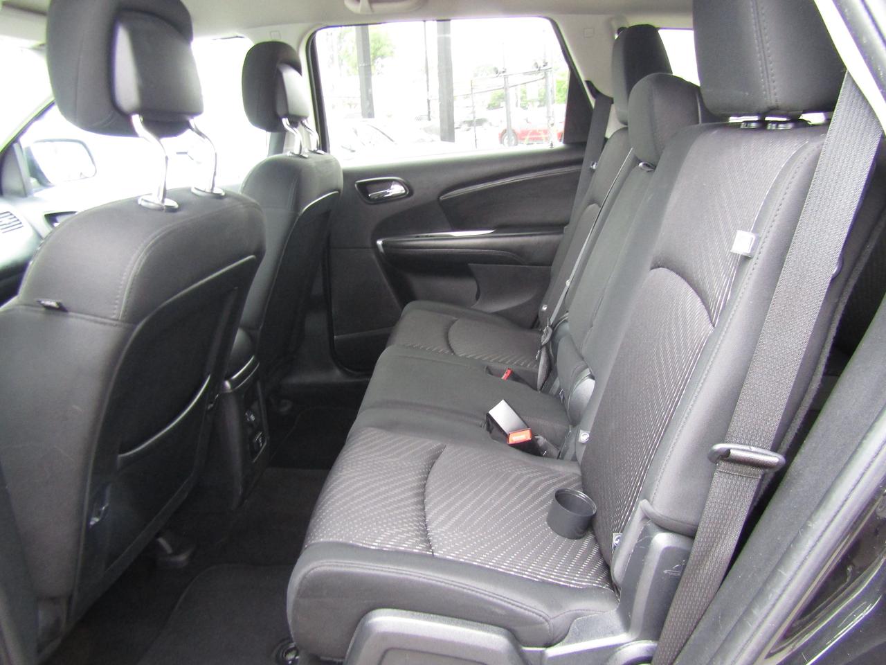 2011 Dodge Journey Crew, 7Pass, Pwr Seats, Alloy ,Bluetooth, Push Button, *AS IS* Photo