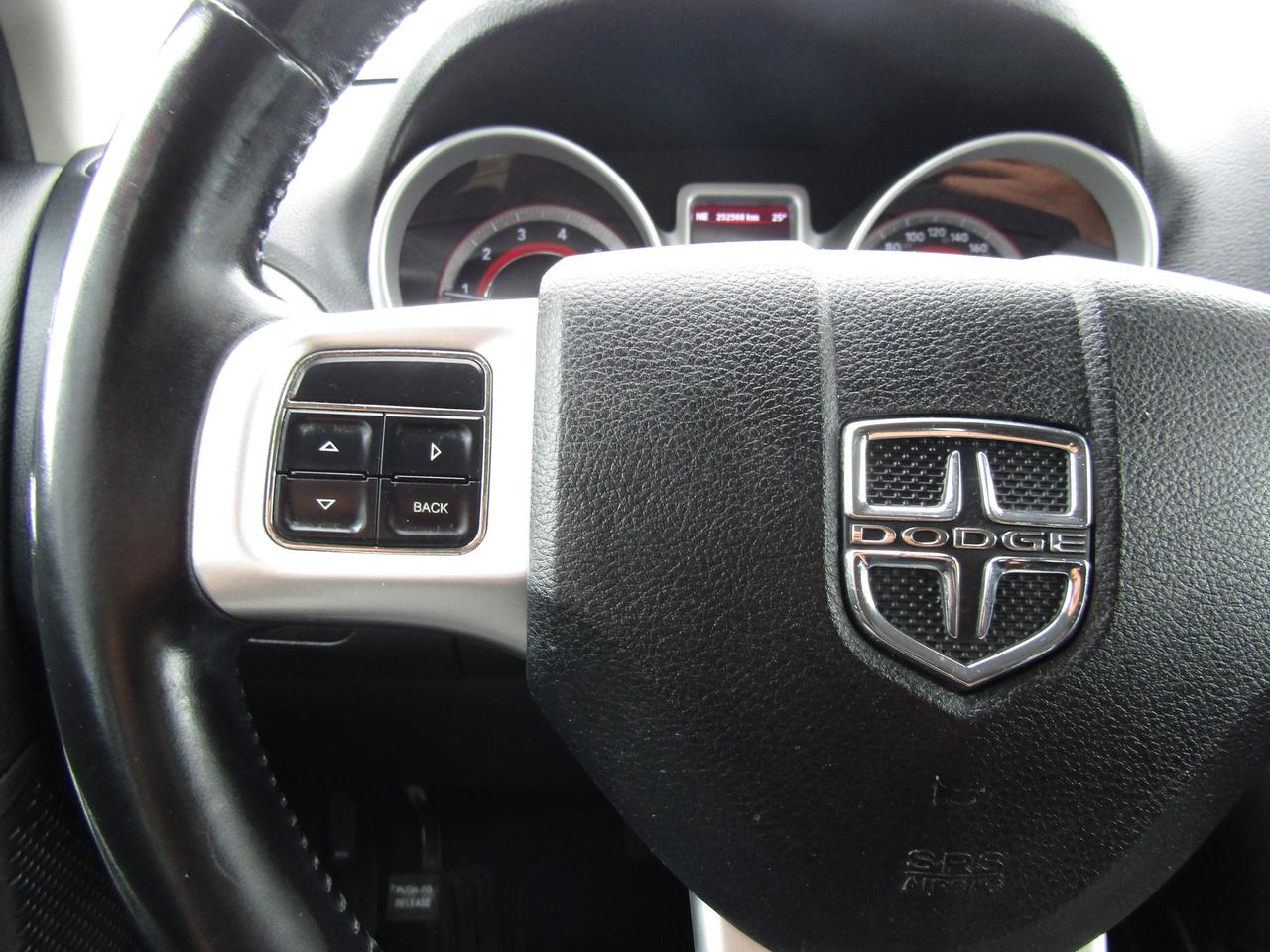 2011 Dodge Journey Crew, 7Pass, Pwr Seats, Alloy ,Bluetooth, Push Button, *AS IS* Photo