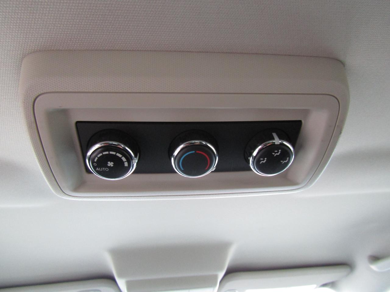 2011 Dodge Journey Crew, 7Pass, Pwr Seats, Alloy ,Bluetooth, Push Button, *AS IS* Photo