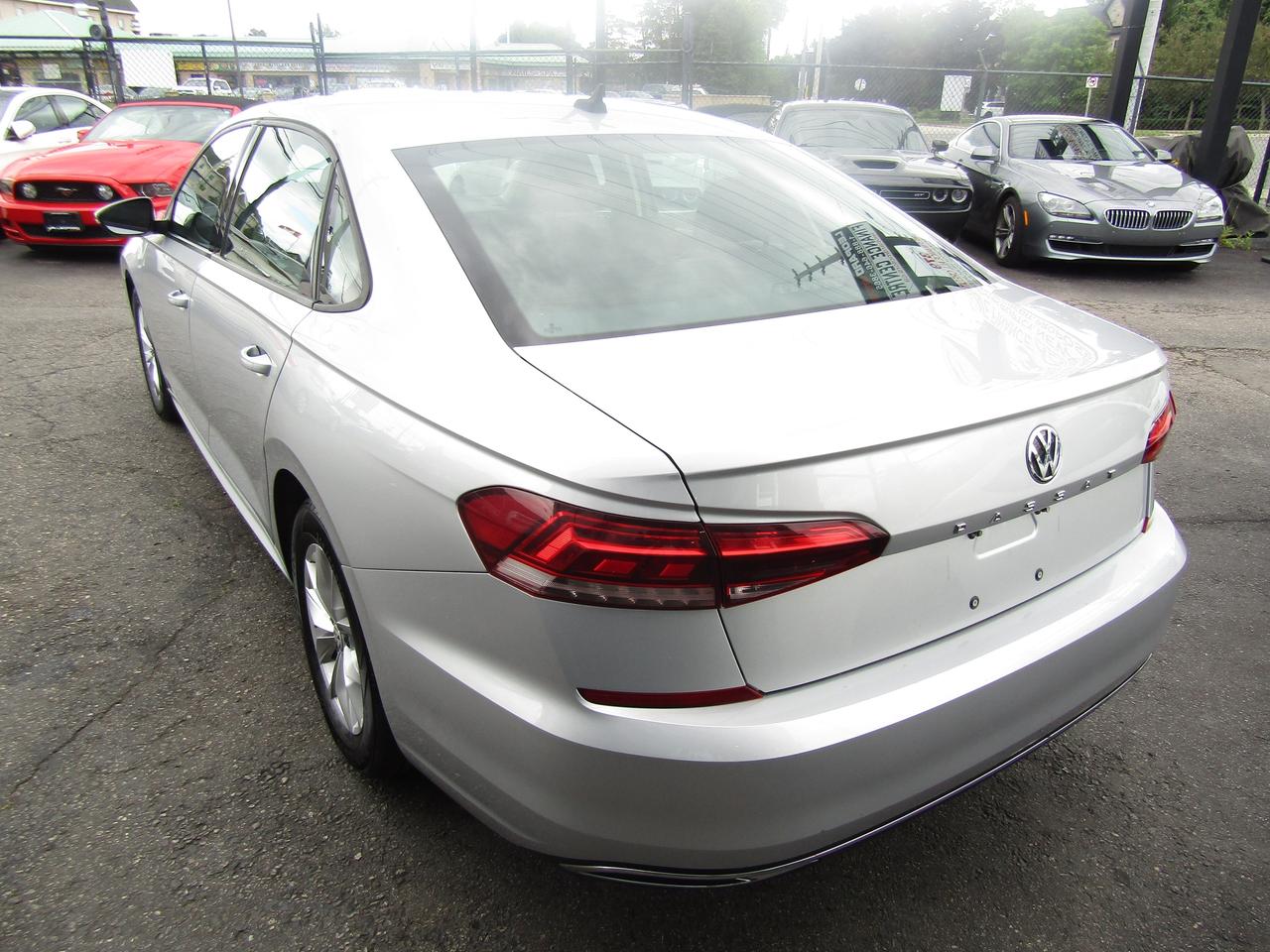 2020 Volkswagen Passat S, Heated Seats, Keyless, Camera, Bluetooth, *Certified* Photo4