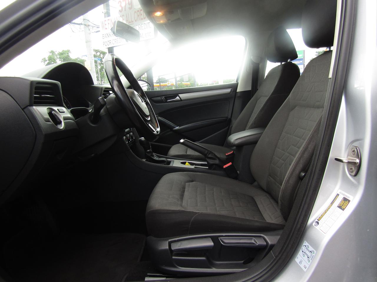 2020 Volkswagen Passat S, Heated Seats, Keyless, Camera, Bluetooth, *Certified* Photo