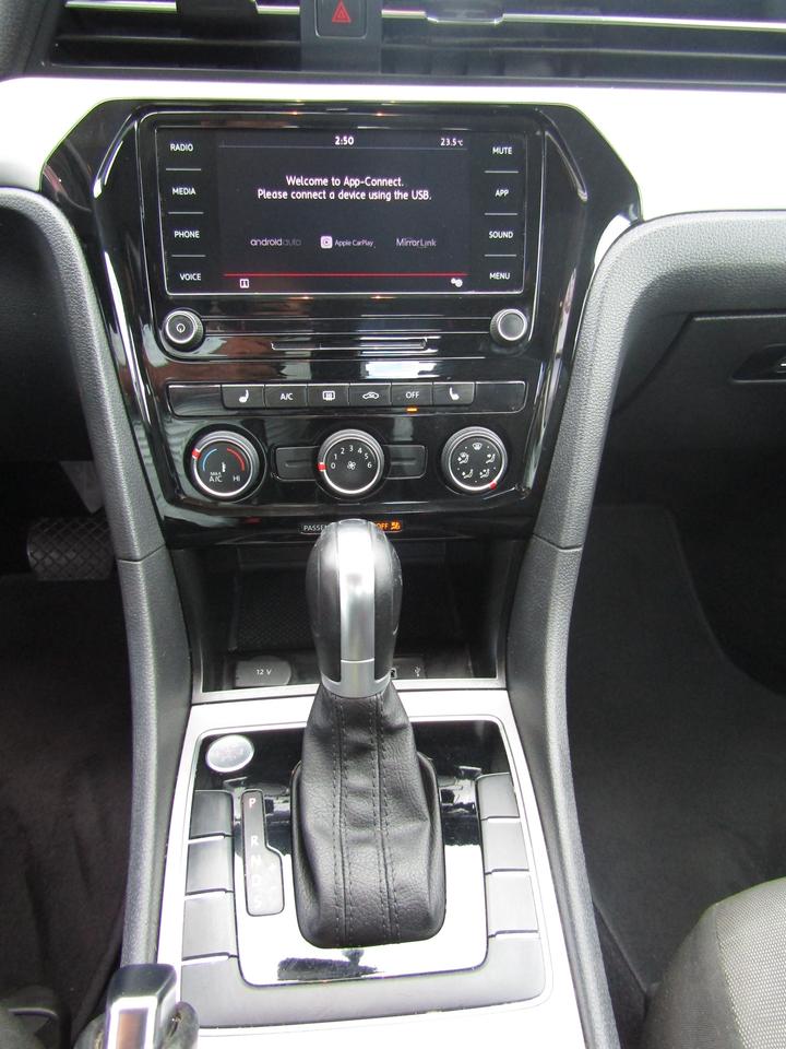 2020 Volkswagen Passat S, Heated Seats, Keyless, Camera, Bluetooth, *Certified* Photo