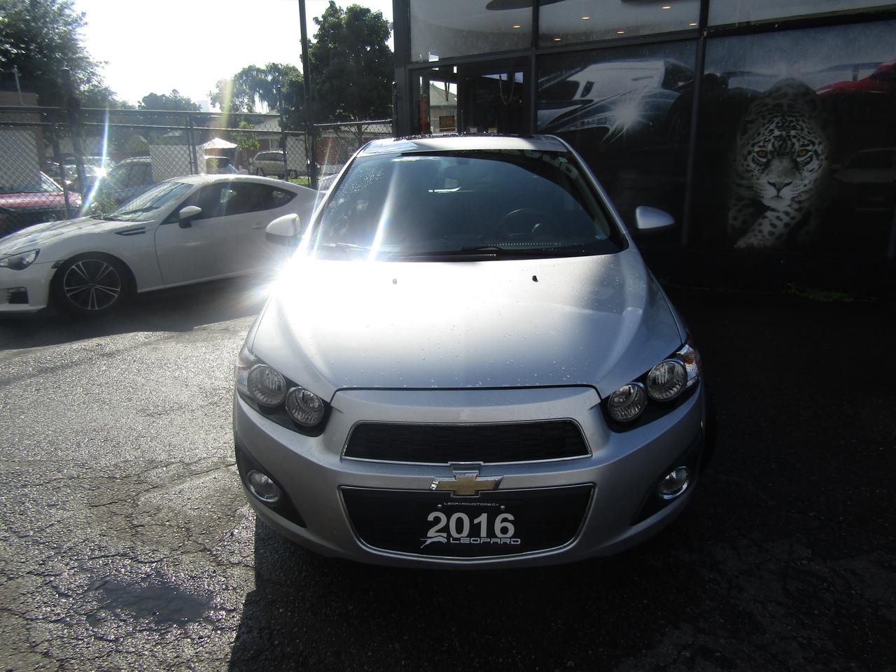 2016 Chevrolet Sonic LT, Sunroof, Camera, Automatic trans, Bluetooth, Cruise Ctrl, *Certified* Photo1