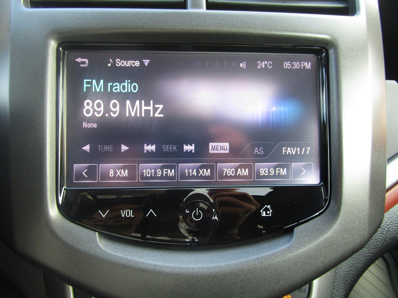 2016 Chevrolet Sonic LT, Sunroof, Camera, Automatic trans, Bluetooth, Cruise Ctrl, *Certified* Photo