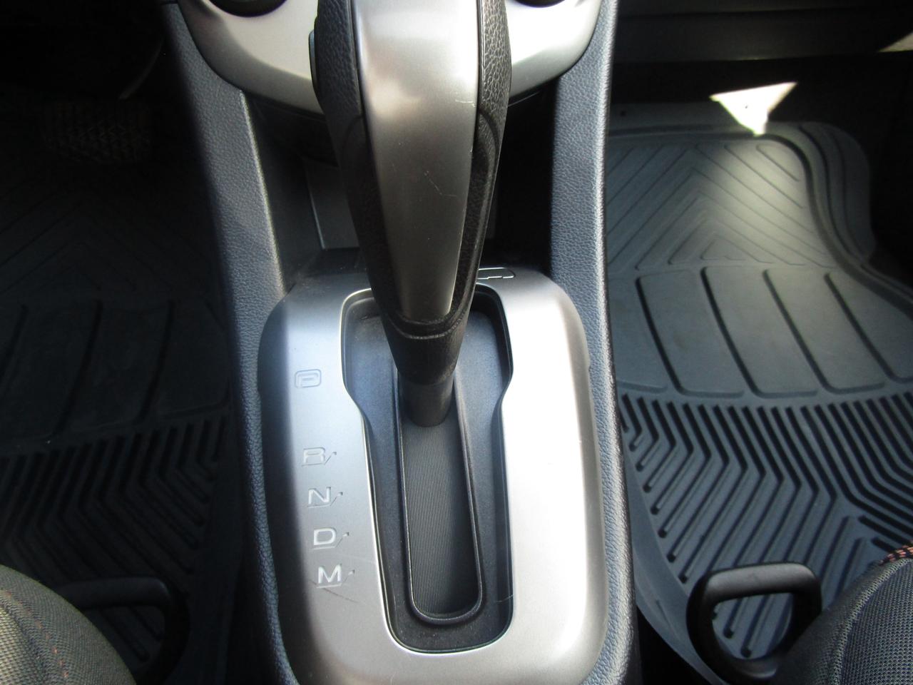 2016 Chevrolet Sonic LT, Sunroof, Camera, Automatic trans, Bluetooth, Cruise Ctrl, *Certified* Photo