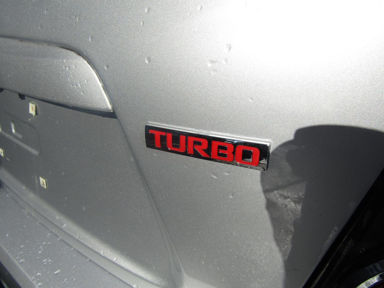 2016 Chevrolet Sonic LT, Sunroof, Camera, Automatic trans, Bluetooth, Cruise Ctrl, *Certified* Photo